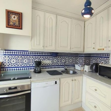 Beautiful 2 Bedroom In Calle Carabeo, ネルハ エクステリア 写真